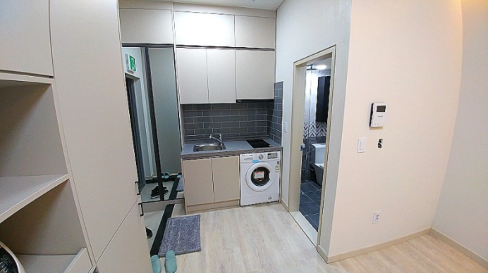 Officetel near Gil-dong Station
